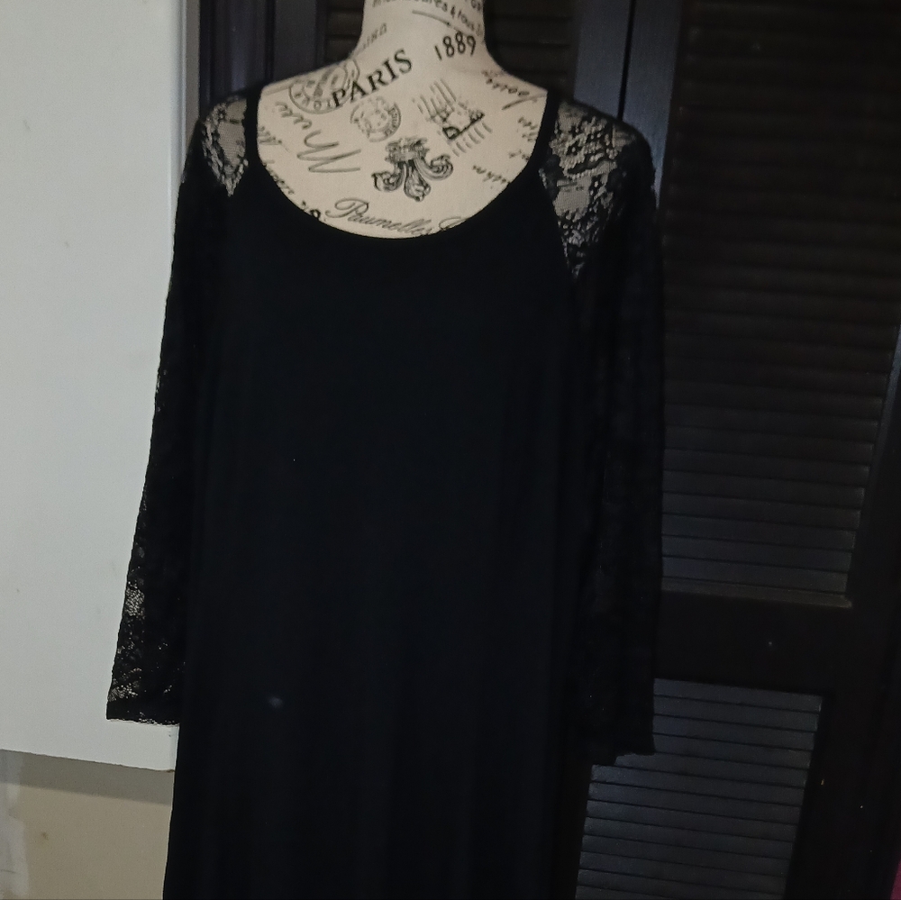 Lace Sleeve Dress